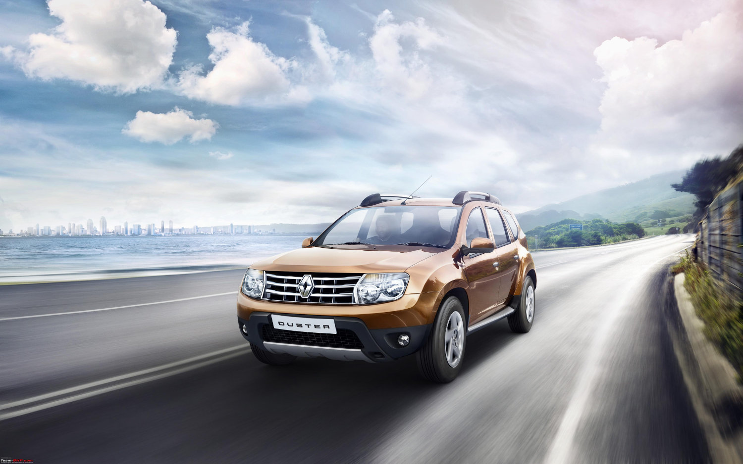 Renault Duster 2015 SUV Drive